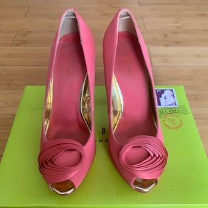 Ted Baker Naidaa Satin Pump